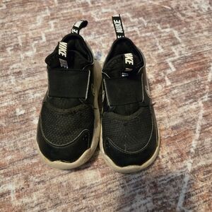 Nike Kids Black Sneakers